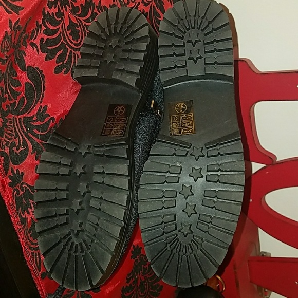 Black Suede  boots (never worn) - Picture 6 of 6